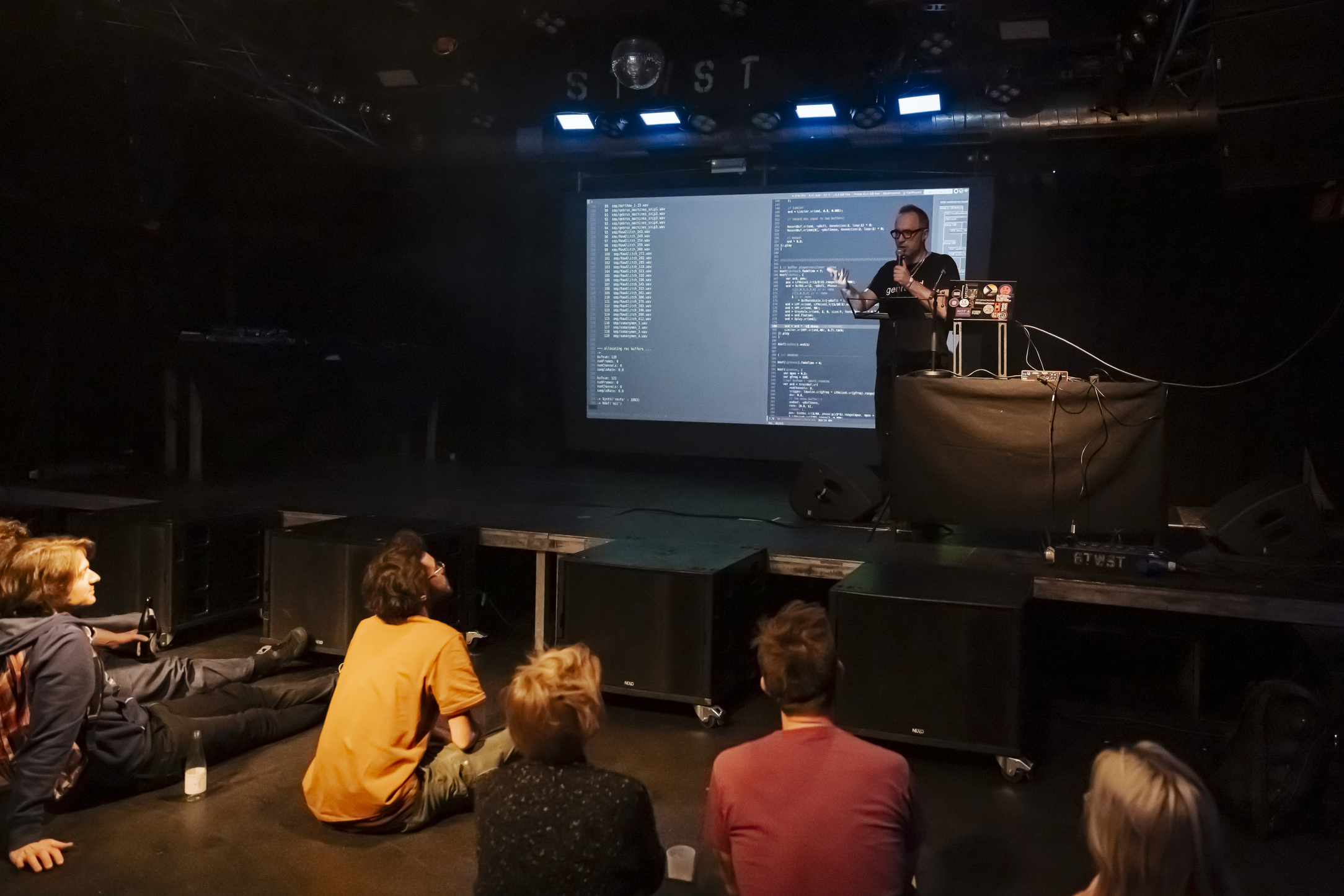 AMRO24 Exhibitions "#BeYourOwnGlitchPlaformWithOthers", by Luka Prinčič