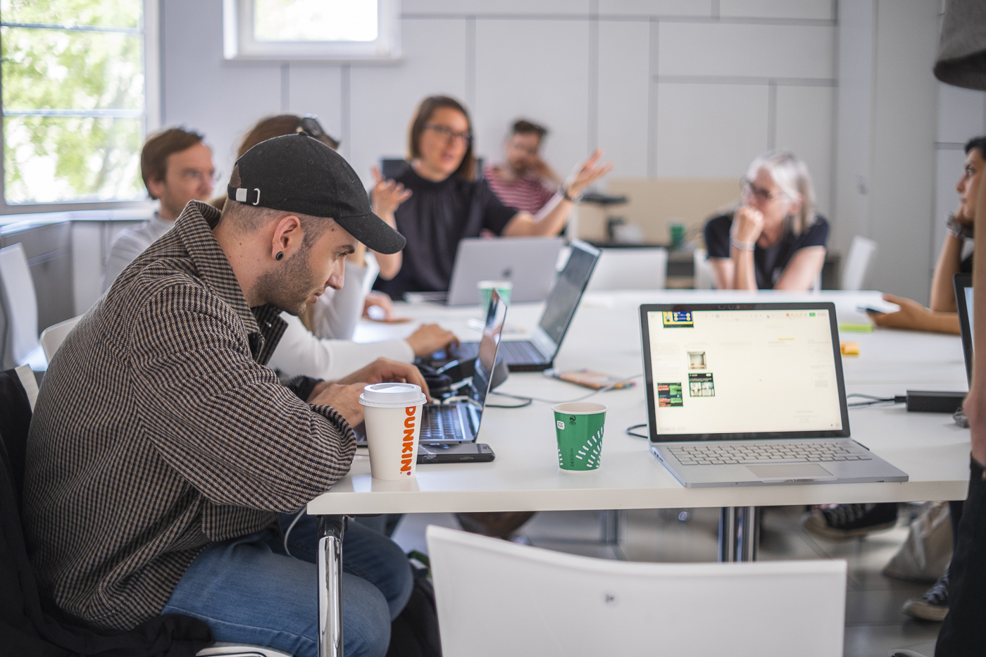 AMRO24 Exhibitions "The internet is dead, long live the internet!", by Christoph Döberl & Patrick Derieg