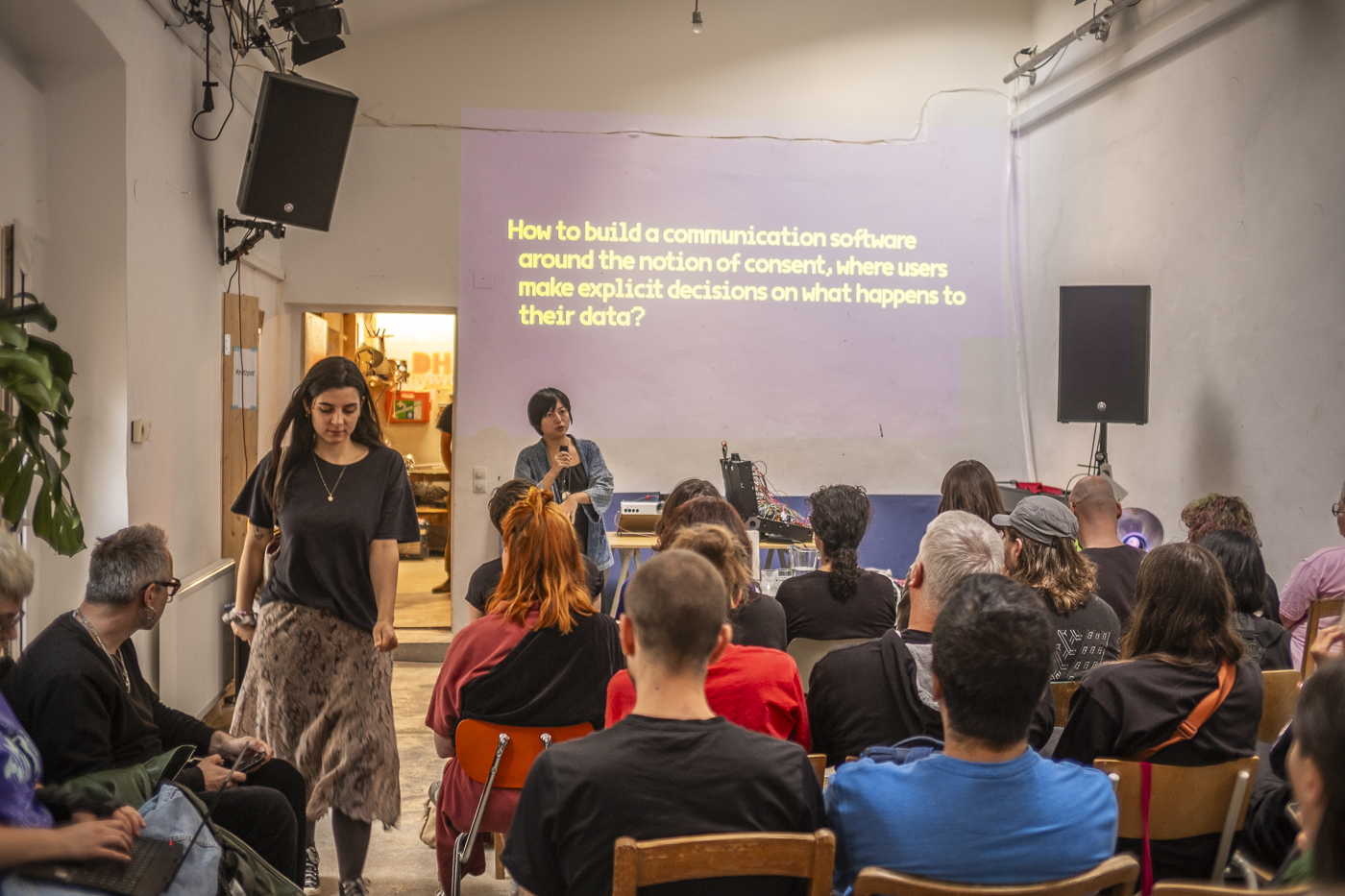 AMRO24 Exhibitions "Netzpolitischer abend #71 / AMRO24 edition", by Xin Xin & hatsch & Luka Prinčič & eeefff