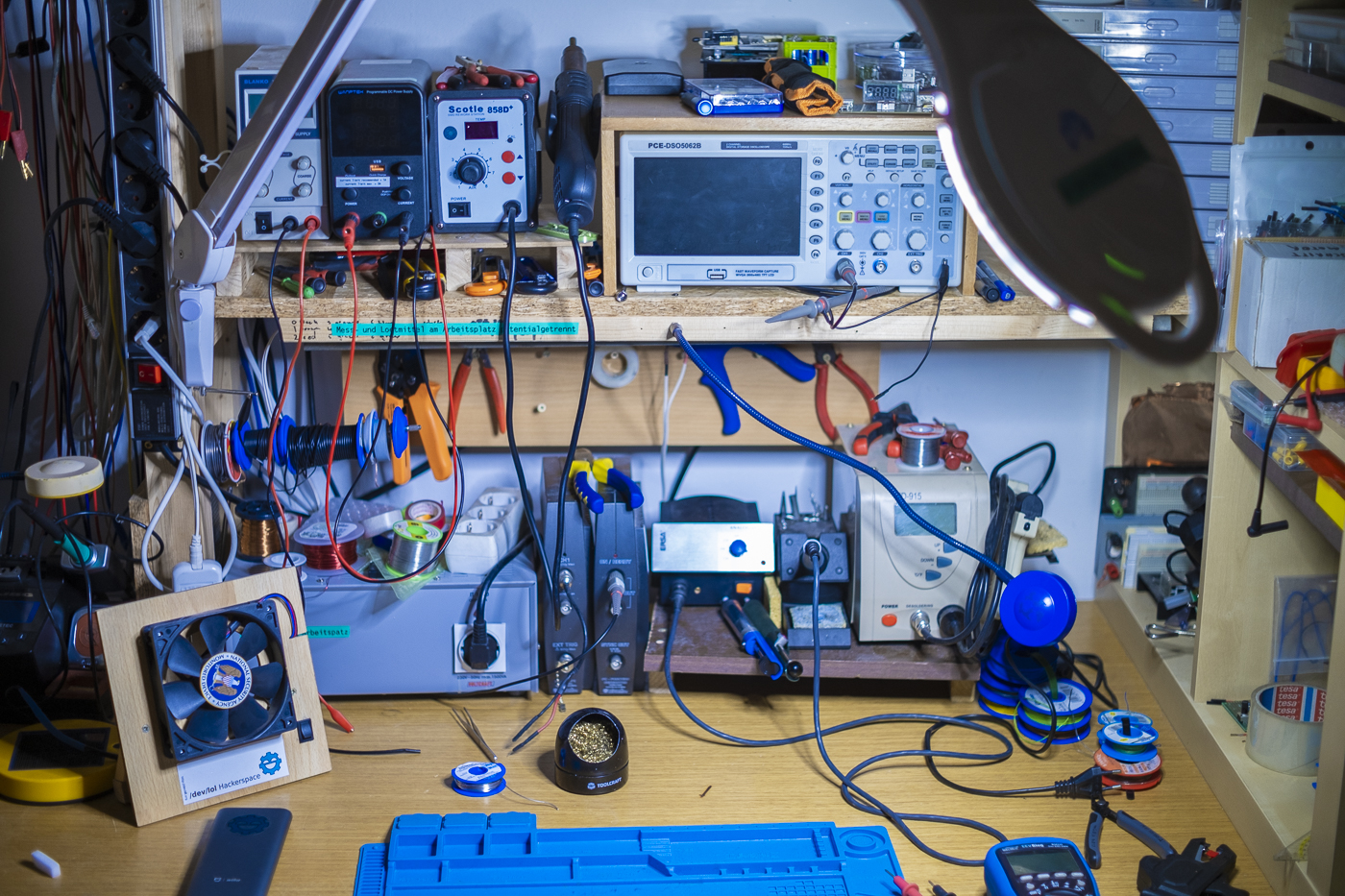 AMRO24 Exhibitions "where_is_my_money", by Vo Ezn